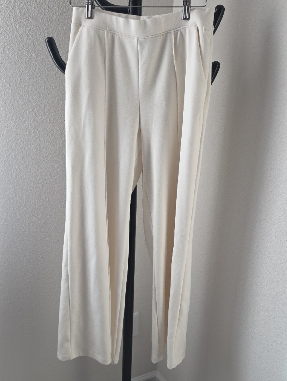 Victoria's Secret Cream Cozy Sweatshirt & Jogger Set - Picture 5 of 8